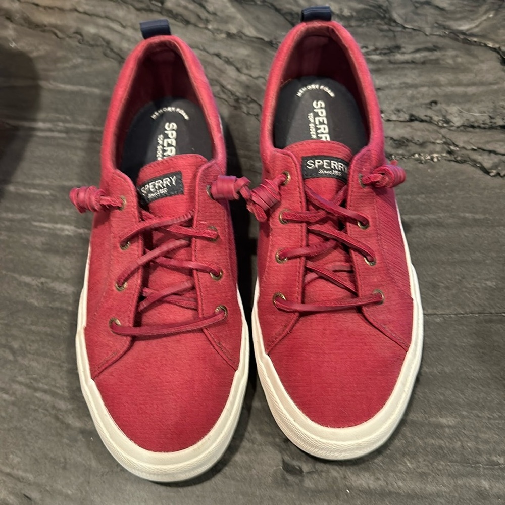 Sperry sneakers sz 10